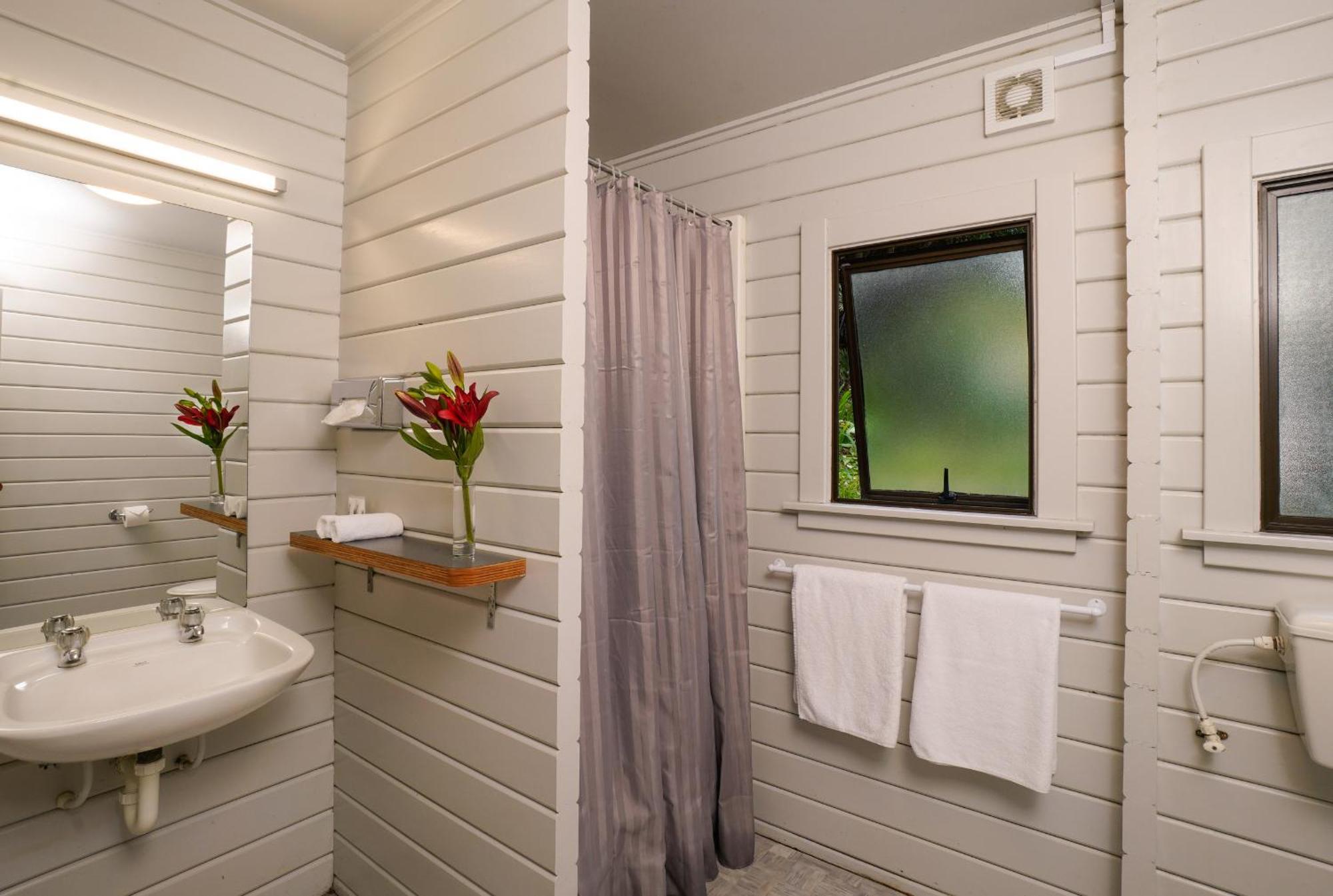 Weka Rooms